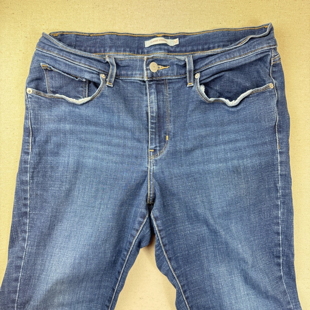 Levis Womens Classic Straight Leg Jeans Dark Wash Blue Denim Size 12 - Picture 3 of 10